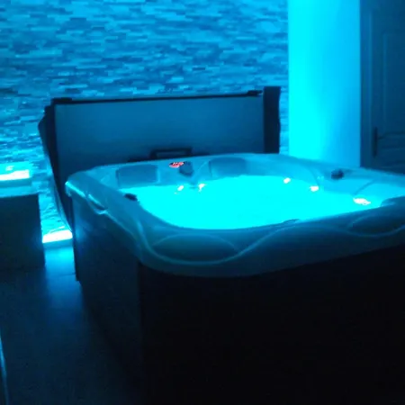 Du Jardin Eden Option Jacuzzi Prive *