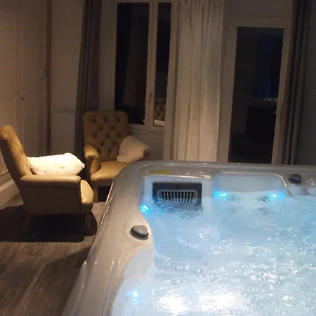 Du Jardin Eden Option Jacuzzi Prive Lägenhet *